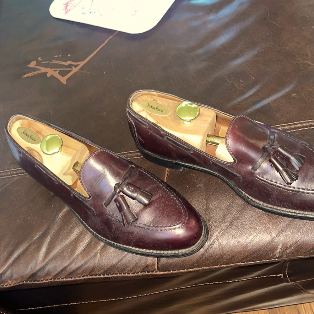 Brooks Brothers maroon tassel loafers size 11 (pair)